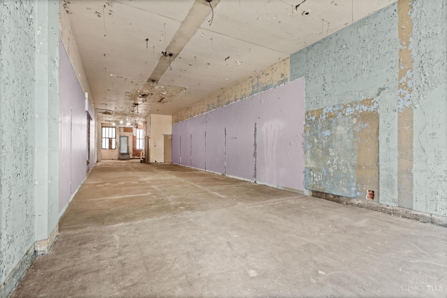 8 Fourth Street, Cincinnati, OH, 45202 — photo 23
