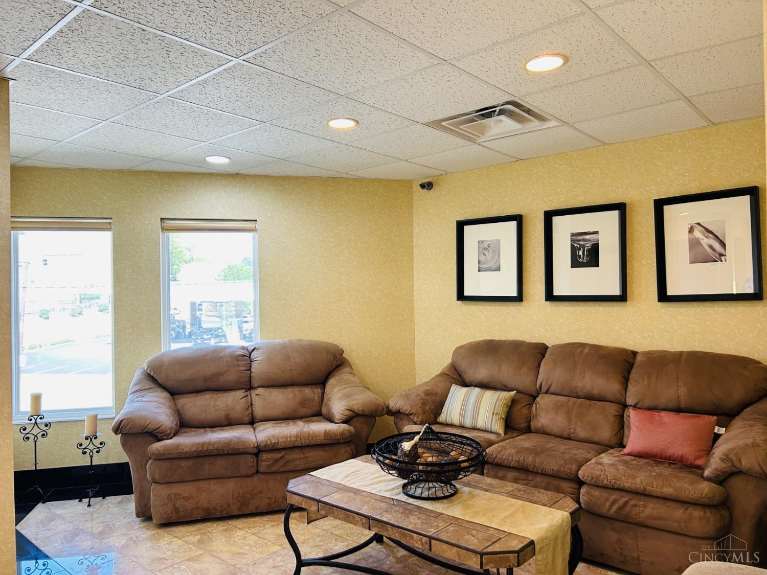 3006 Glenmore Avenue, Cincinnati, OH, 45238 — photo 2