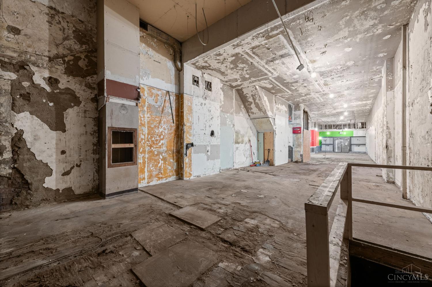 8 Fourth Street, Cincinnati, OH, 45202 — photo 12
