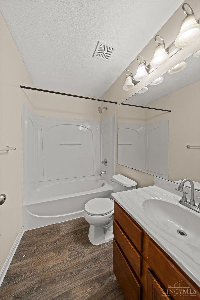 1384 Twin Spires Drive, Batavia Twp, OH, 45103 — photo 14