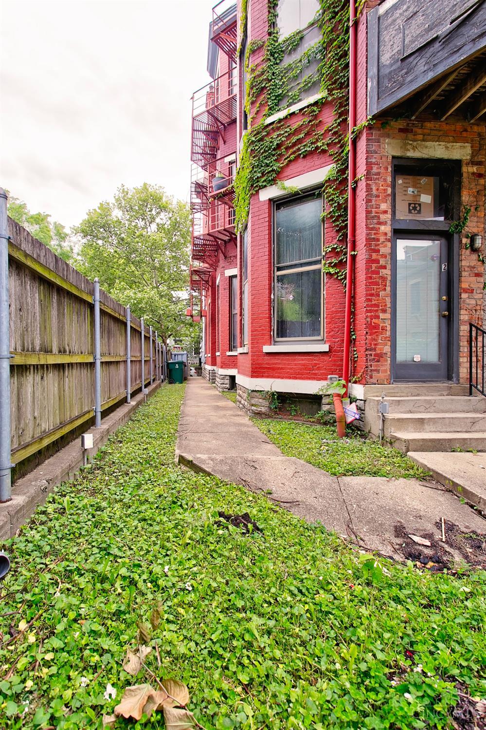 414 Clark Street, Cincinnati, OH, 45203 — photo 29