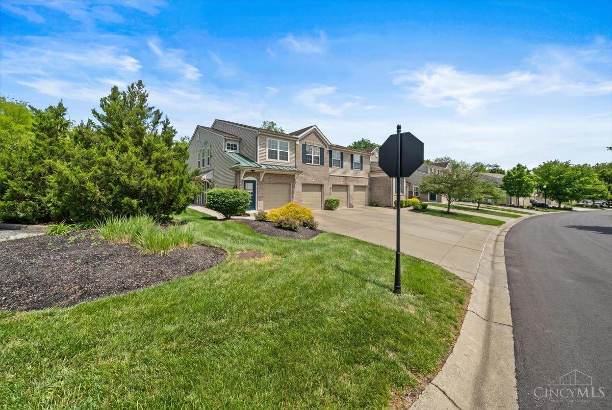 1384 Twin Spires Drive, Batavia Twp, OH, 45103 — photo 2