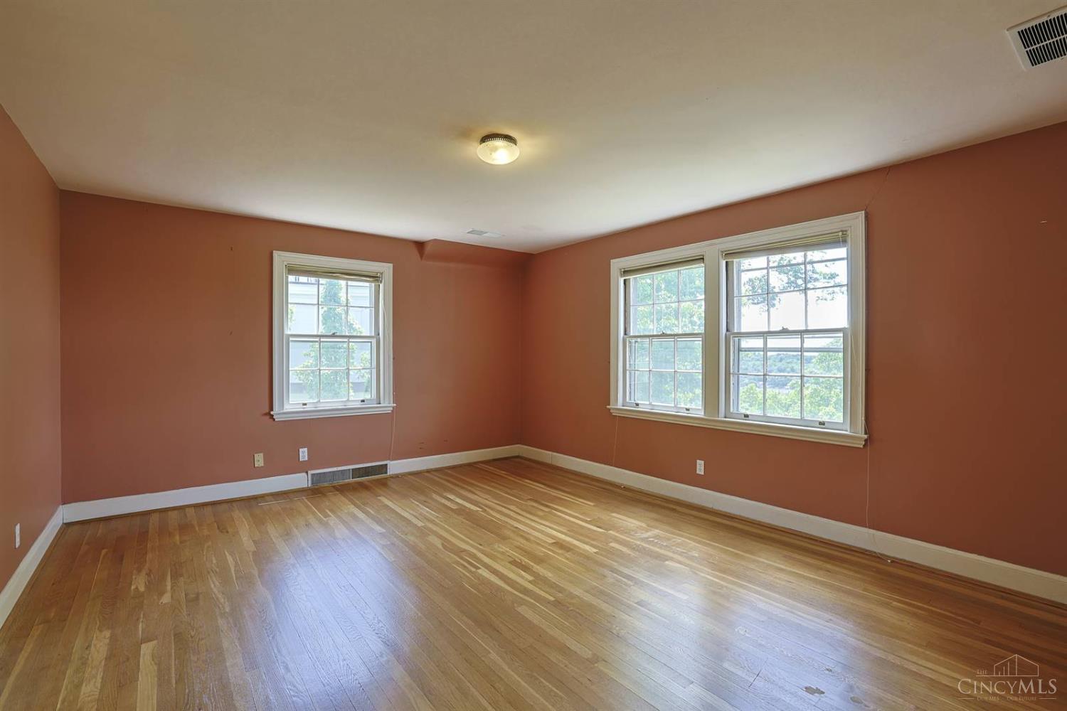11 Weebetook Lane, Cincinnati, OH, 45208 — photo 52