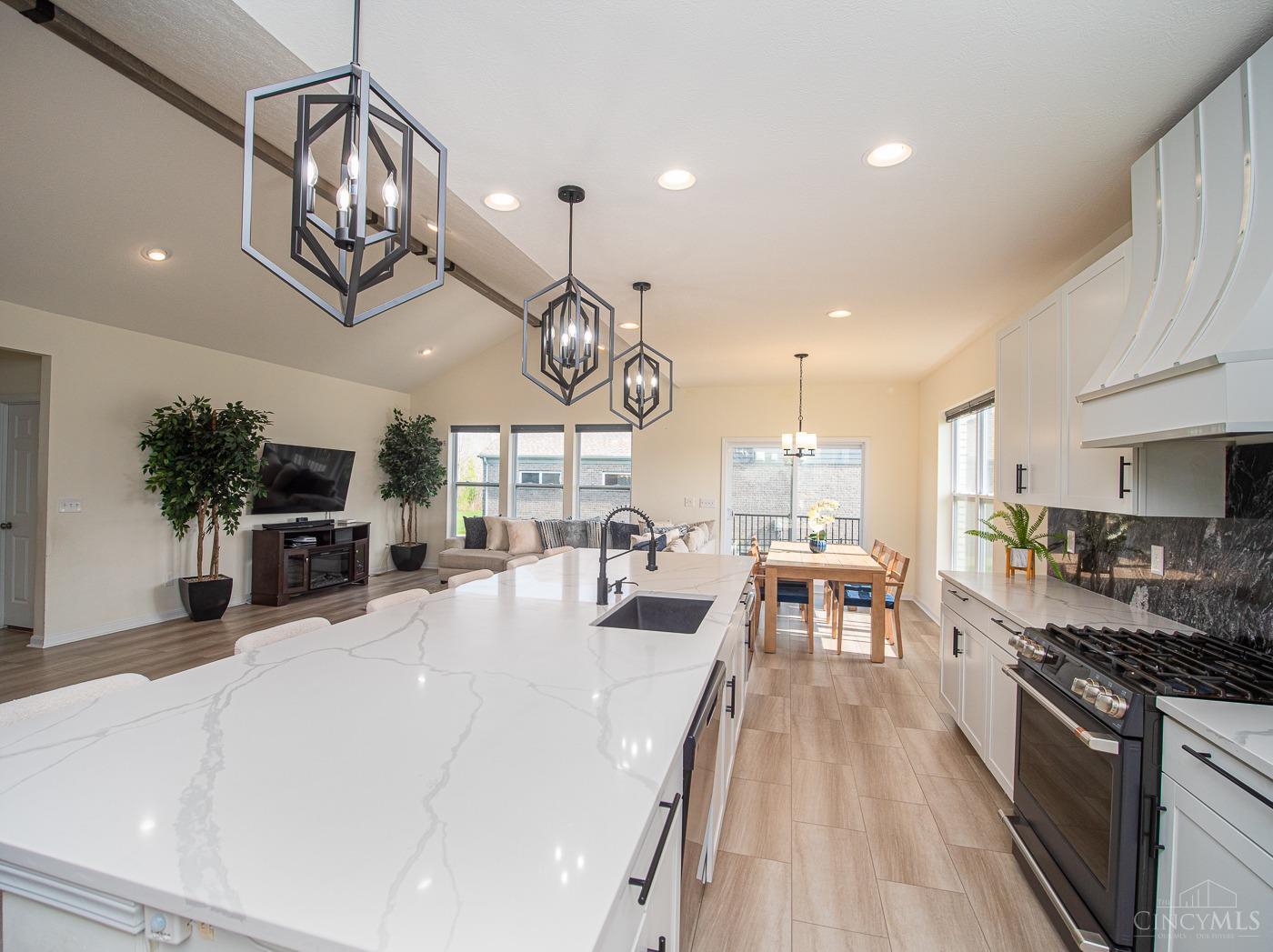 10015 Washington Glen Drive, Washington Twp, OH, 45458 — photo 8