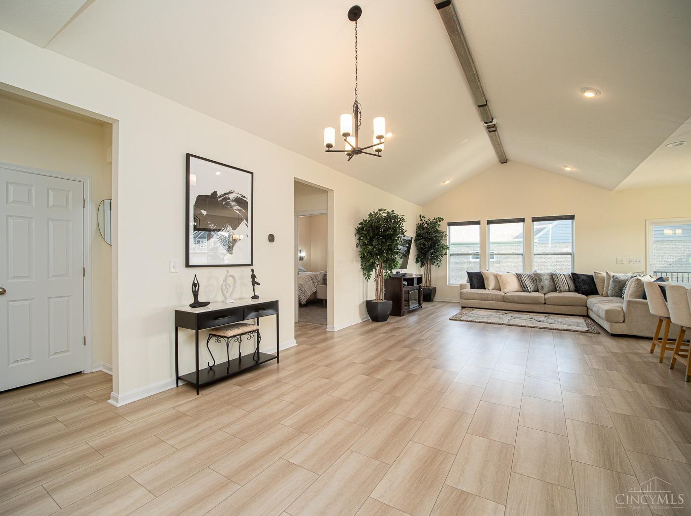 10015 Washington Glen Drive, Washington Twp, OH, 45458 — photo 4