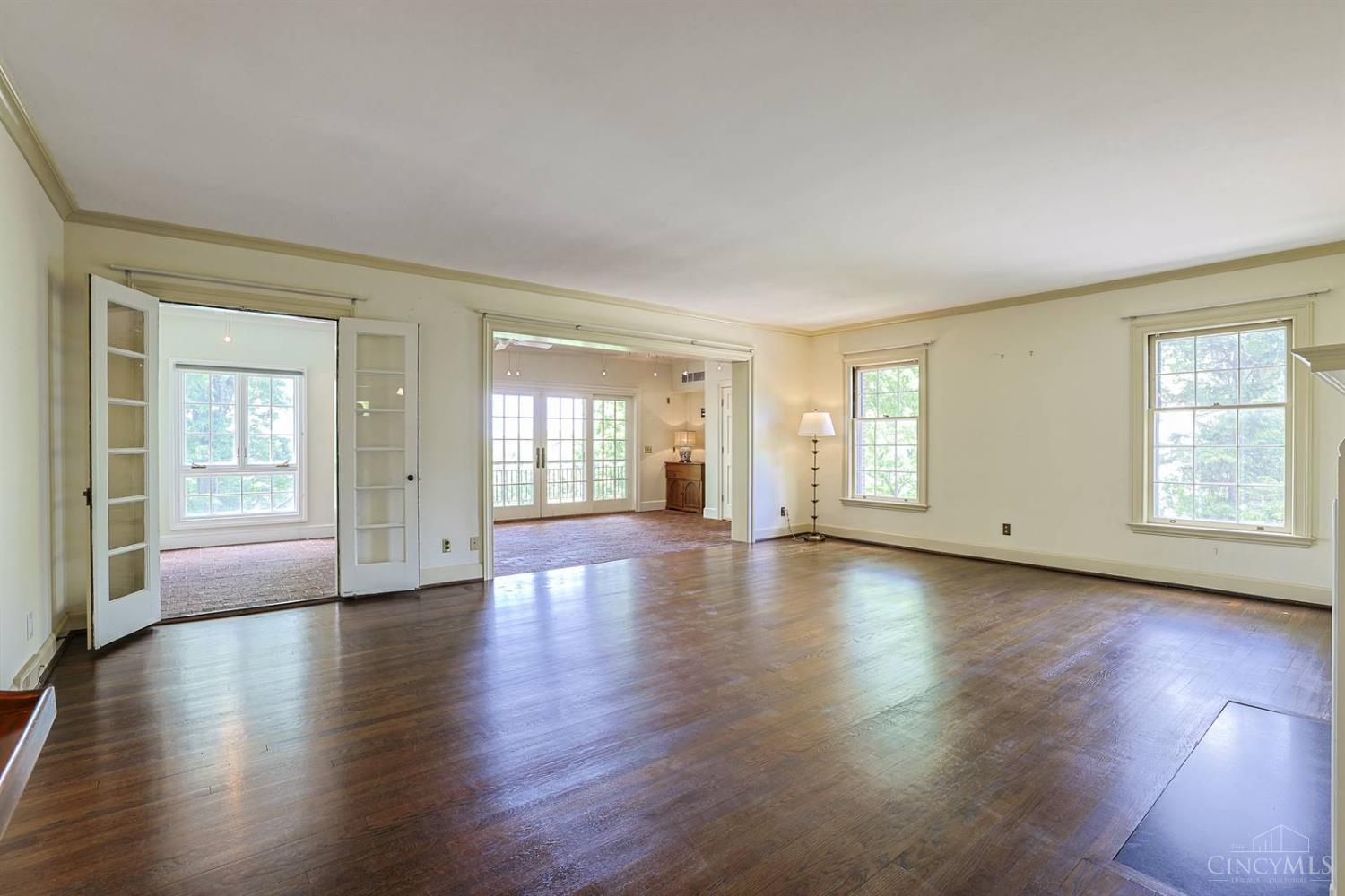 11 Weebetook Lane, Cincinnati, OH, 45208 — photo 11