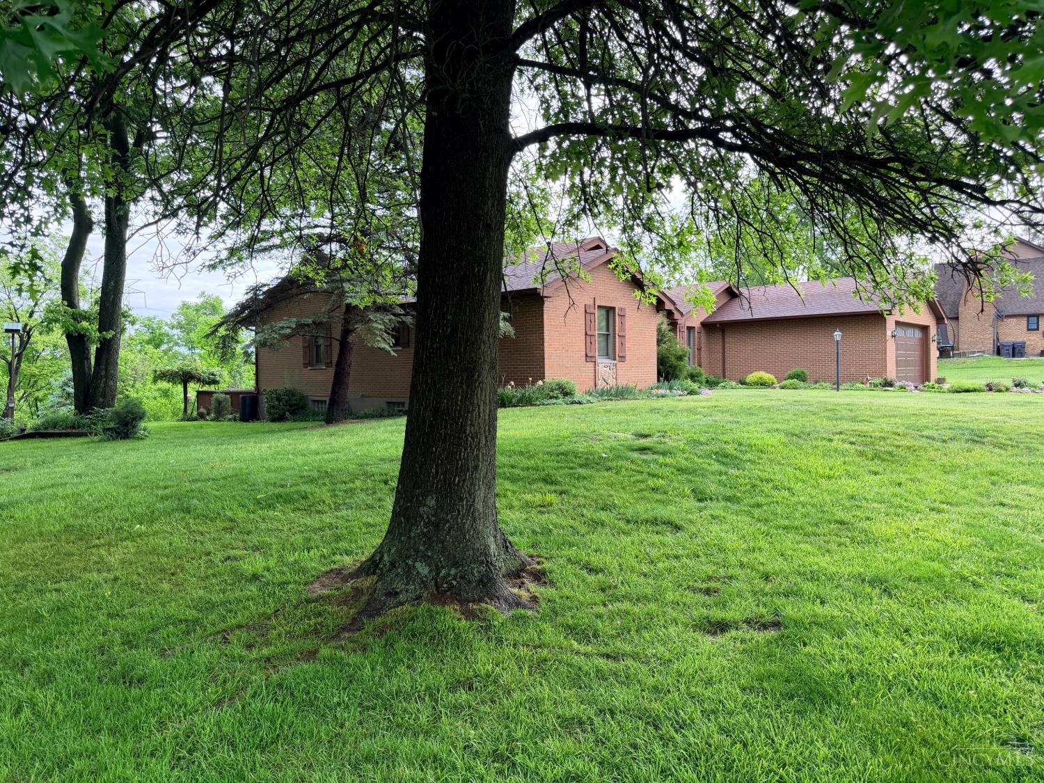 4302 Marcrest Drive, Cincinnati, OH, 45211 — photo 7