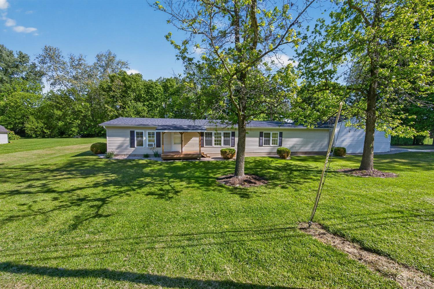 2nd image of 297 N 1st St, Clarksville, OH 45113 | MLS# 1878837