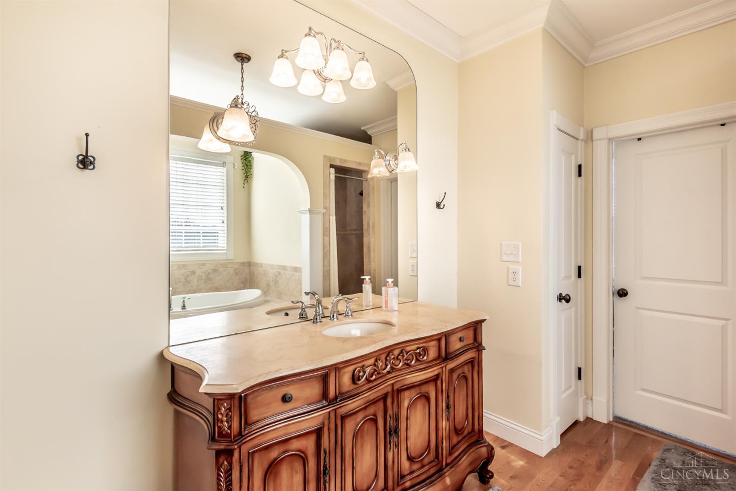 27 Hickory Meadows Lane, Turtle Creek Twp, OH, 45036 — photo 43