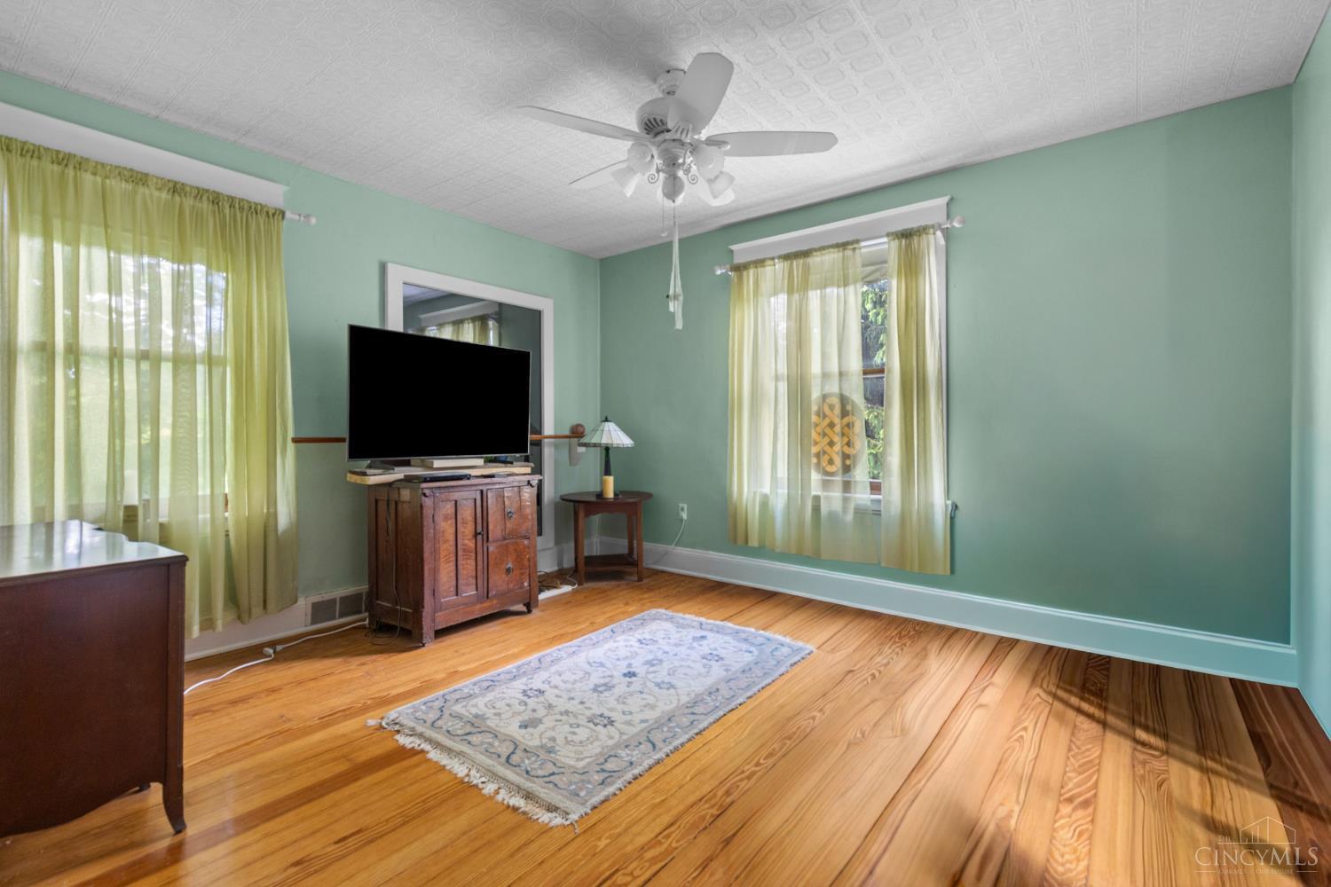 250 Broadway Street, Loveland, OH, 45140 — photo 25