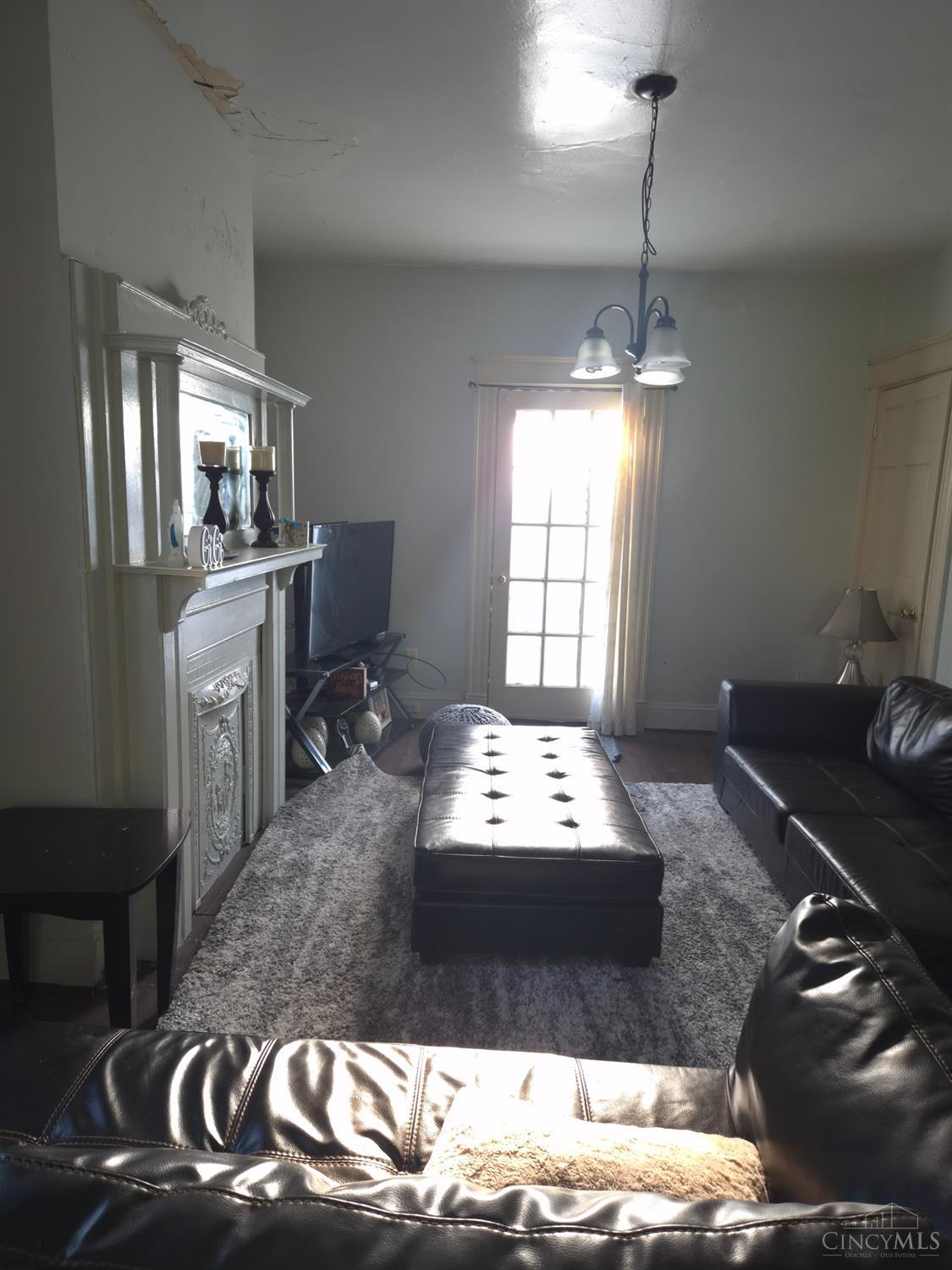 2704 Euclid Avenue, Cincinnati, OH, 45219 — photo 8
