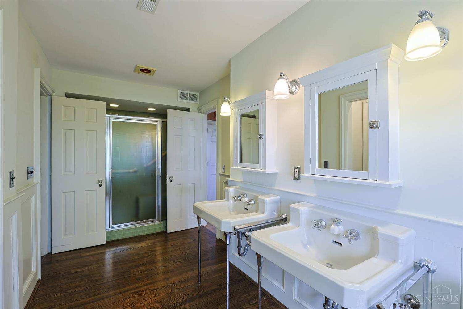 11 Weebetook Lane, Cincinnati, OH, 45208 — photo 47