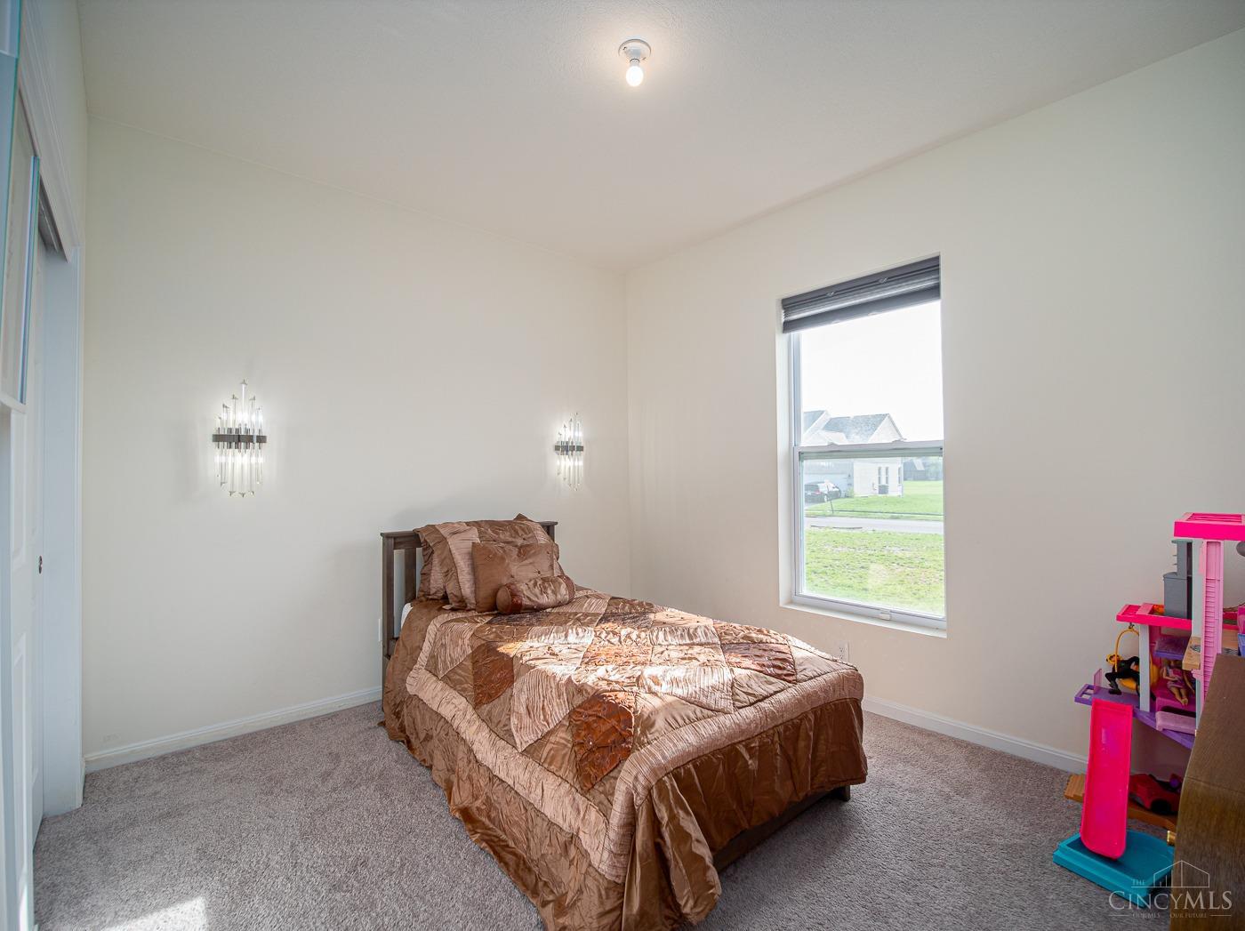 10015 Washington Glen Drive, Washington Twp, OH, 45458 — photo 12