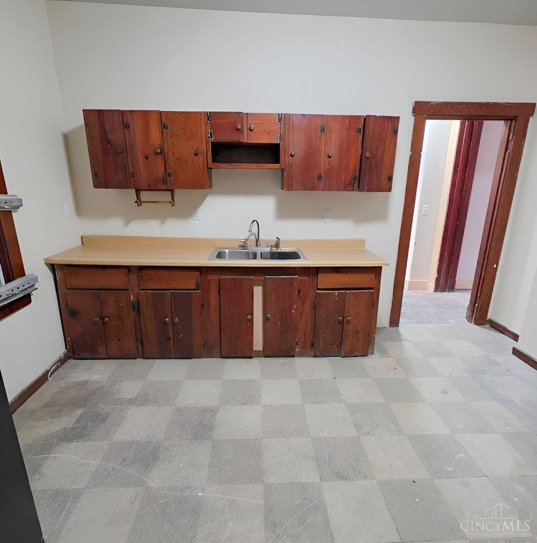 713 Elberon Avenue, Cincinnati, OH, 45205 — photo 8