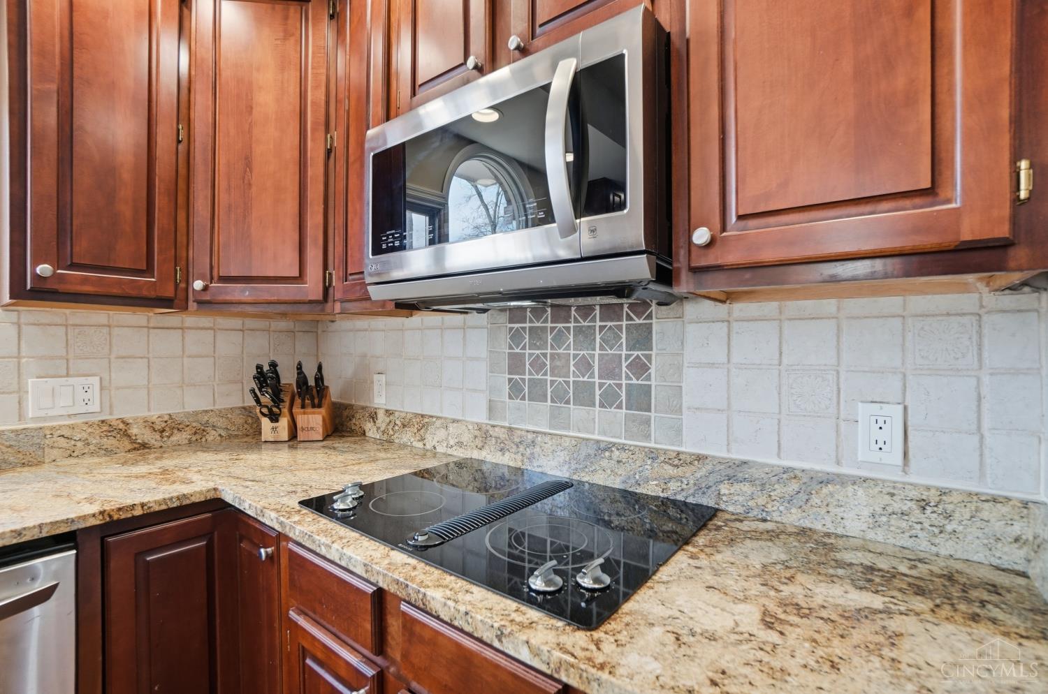 873 Miami Ridge Drive, Loveland, OH, 45140 — photo 18