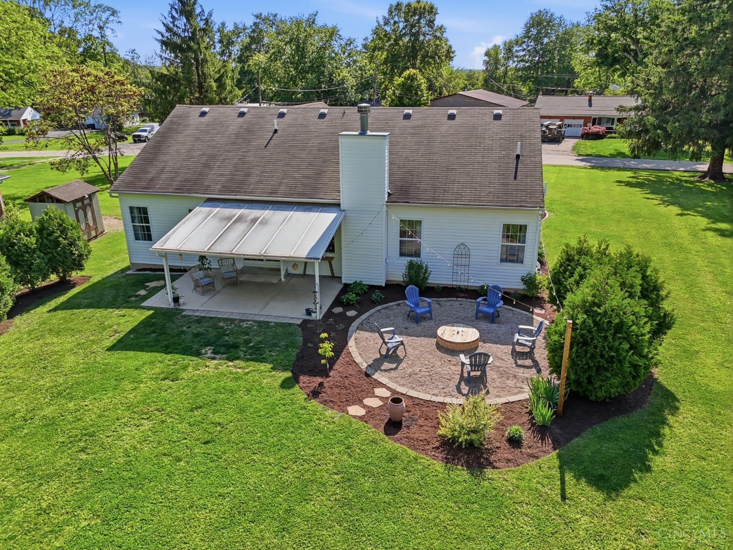Homes for sale in Salem Twp, OH | 5184 Pinecrest Dr, Salem Twp, OH 45152 | MLS# 1879076