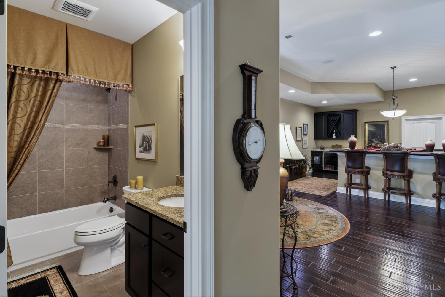 462 Strafer Street, Cincinnati, OH, 45226 — photo 55