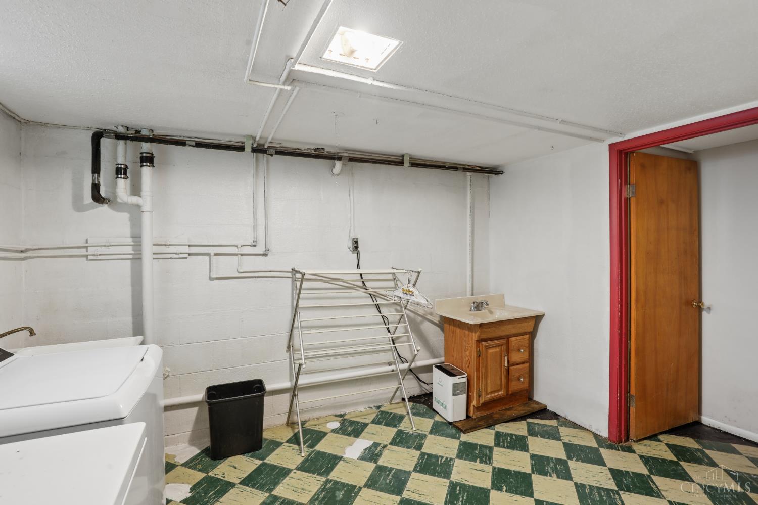 4384 Yakima Court, Cincinnati, OH, 45236 — photo 40
