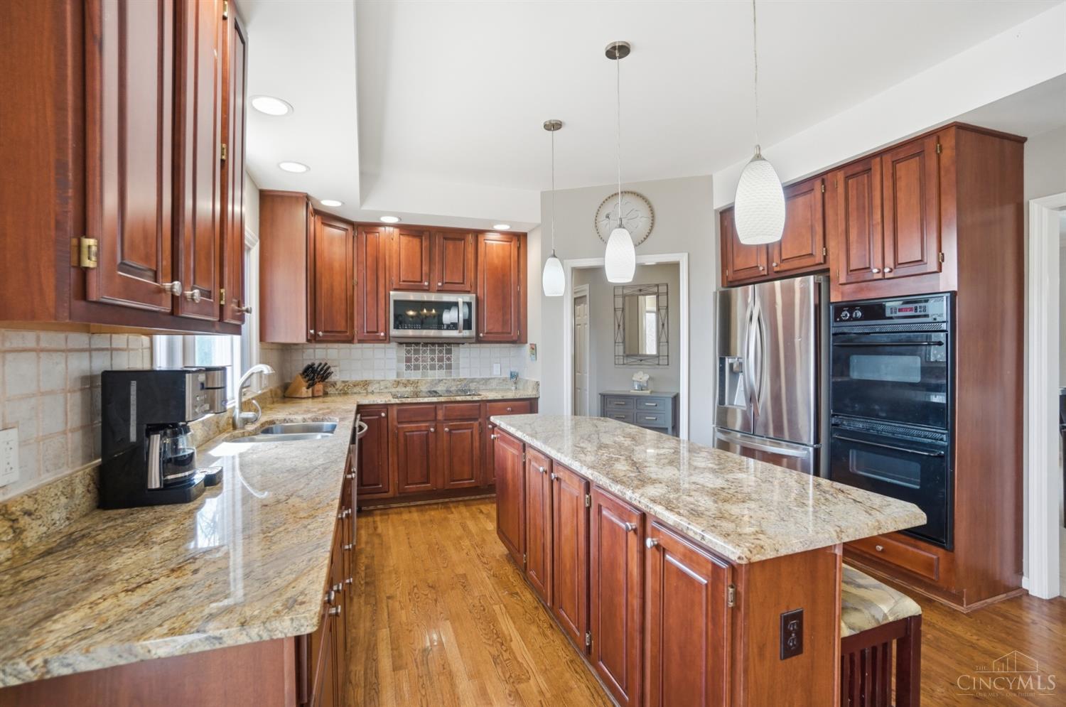 873 Miami Ridge Drive, Loveland, OH, 45140 — photo 16