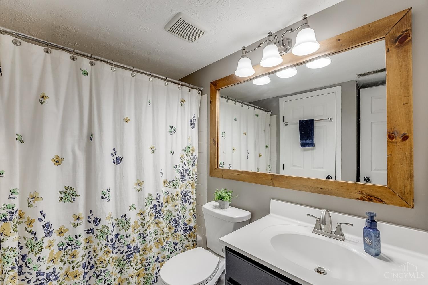 9821 Regatta Drive #303, Cincinnati, OH, 45252 — photo 22