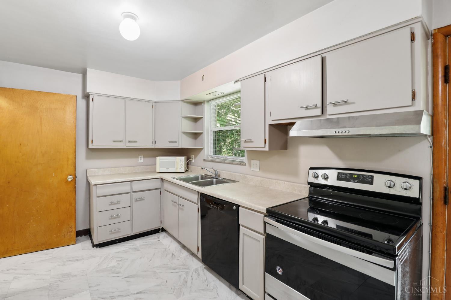 4384 Yakima Court, Cincinnati, OH, 45236 — photo 38