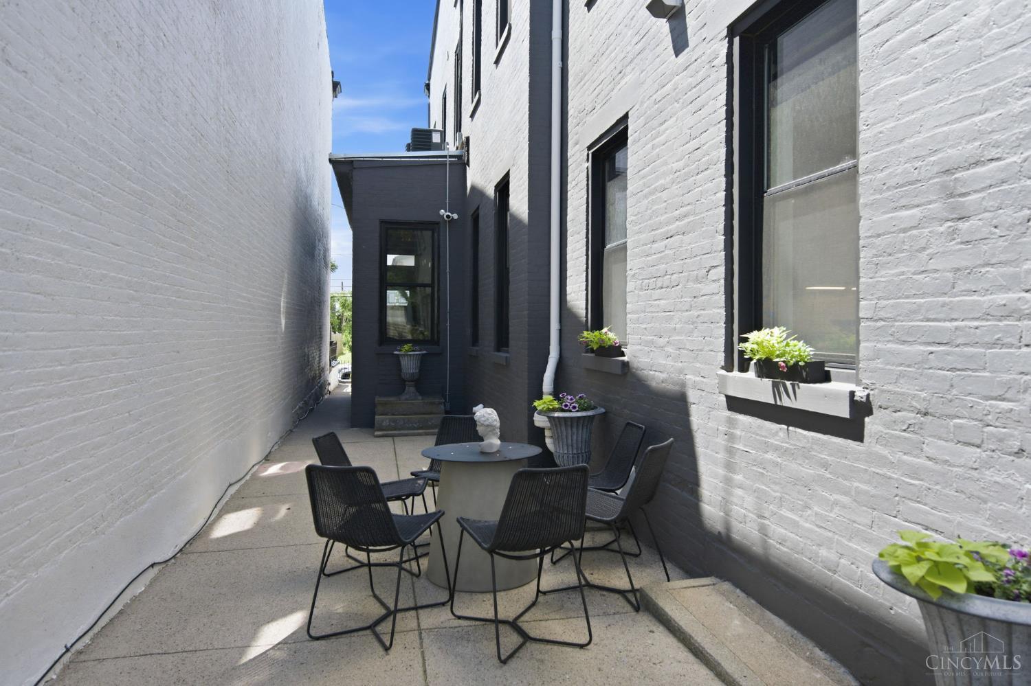 918 York Street, Cincinnati, OH, 45214 — photo 69