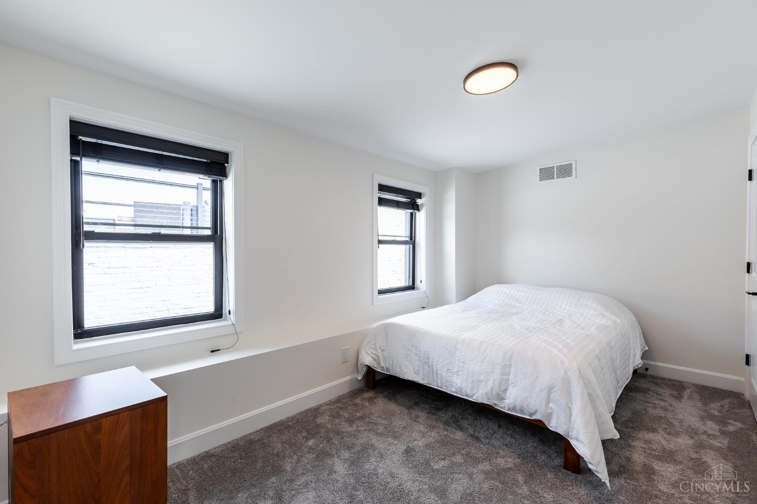 918 York Street, Cincinnati, OH, 45214 — photo 62