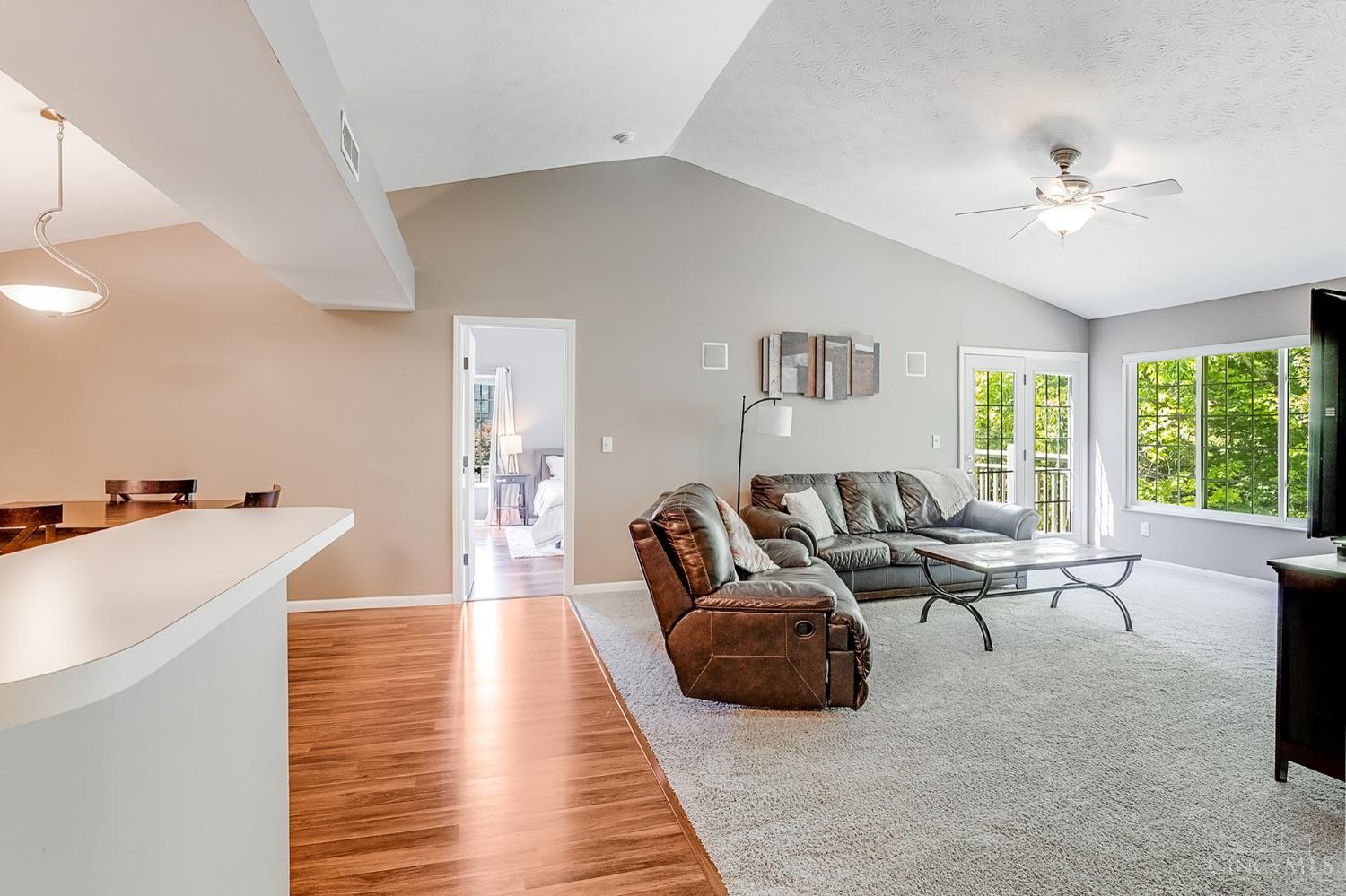9821 Regatta Drive #303, Cincinnati, OH, 45252 — photo 4
