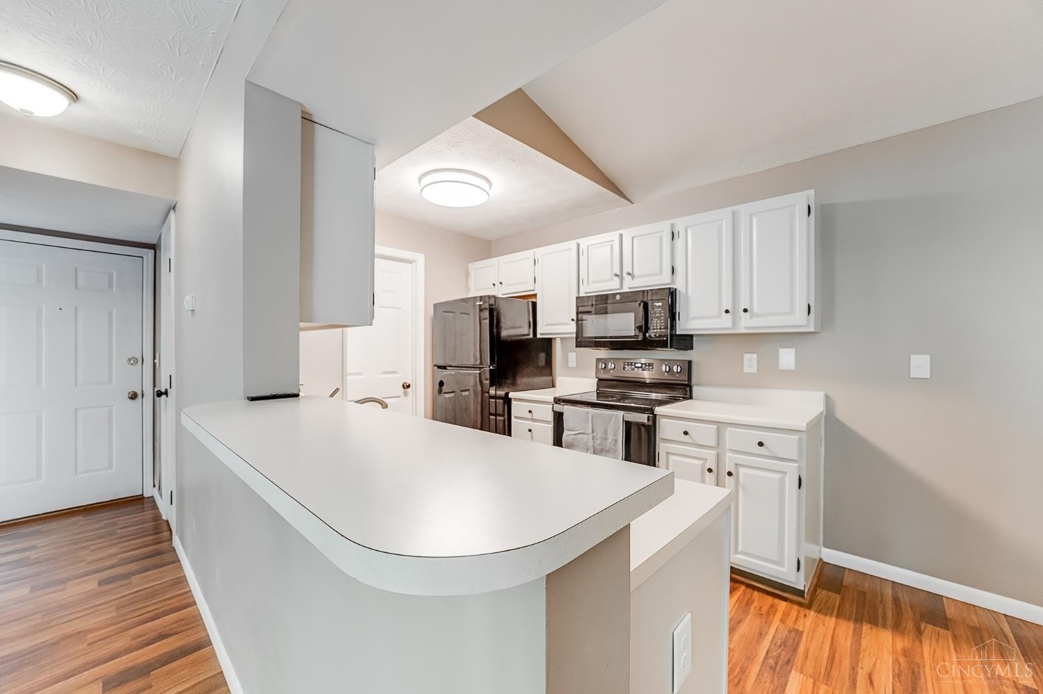 9821 Regatta Drive #303, Cincinnati, OH, 45252 — photo 5