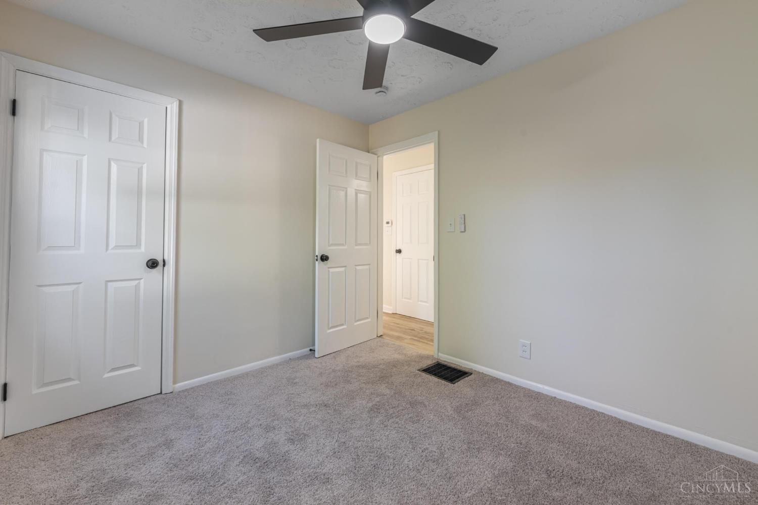 1205 Ellen Drive, Middletown, OH, 45042 — photo 17