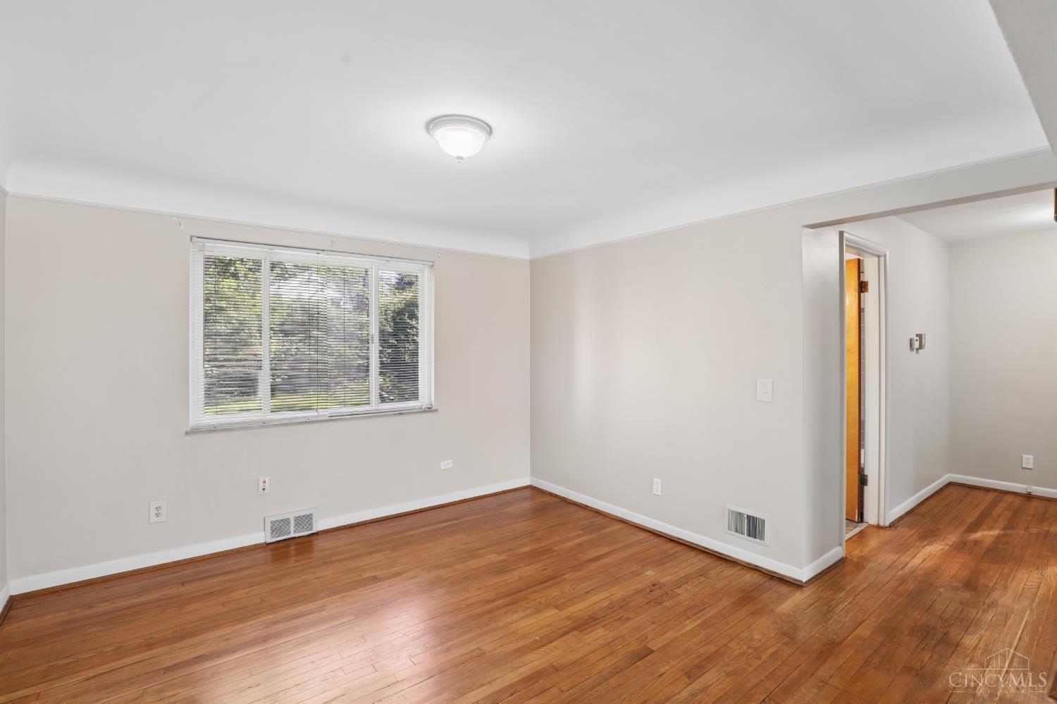 4384 Yakima Court, Cincinnati, OH, 45236 — photo 17