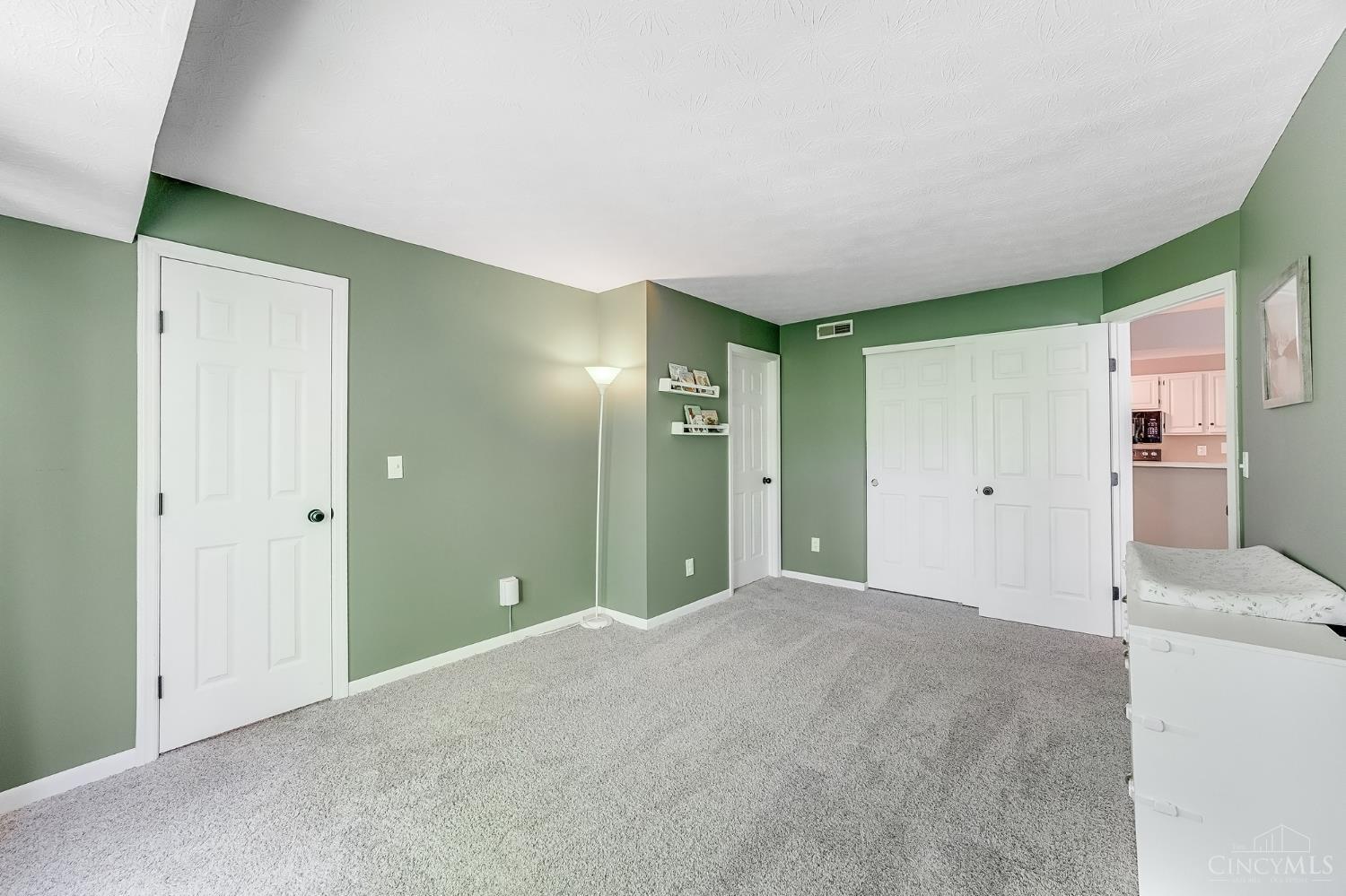 9821 Regatta Drive #303, Cincinnati, OH, 45252 — photo 21