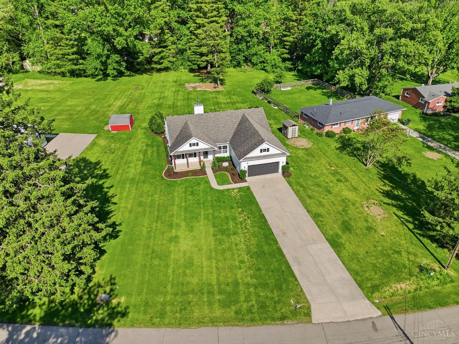 Homes for sale in Salem Twp, OH | 5184 Pinecrest Dr, Salem Twp, OH 45152 | MLS# 1879076