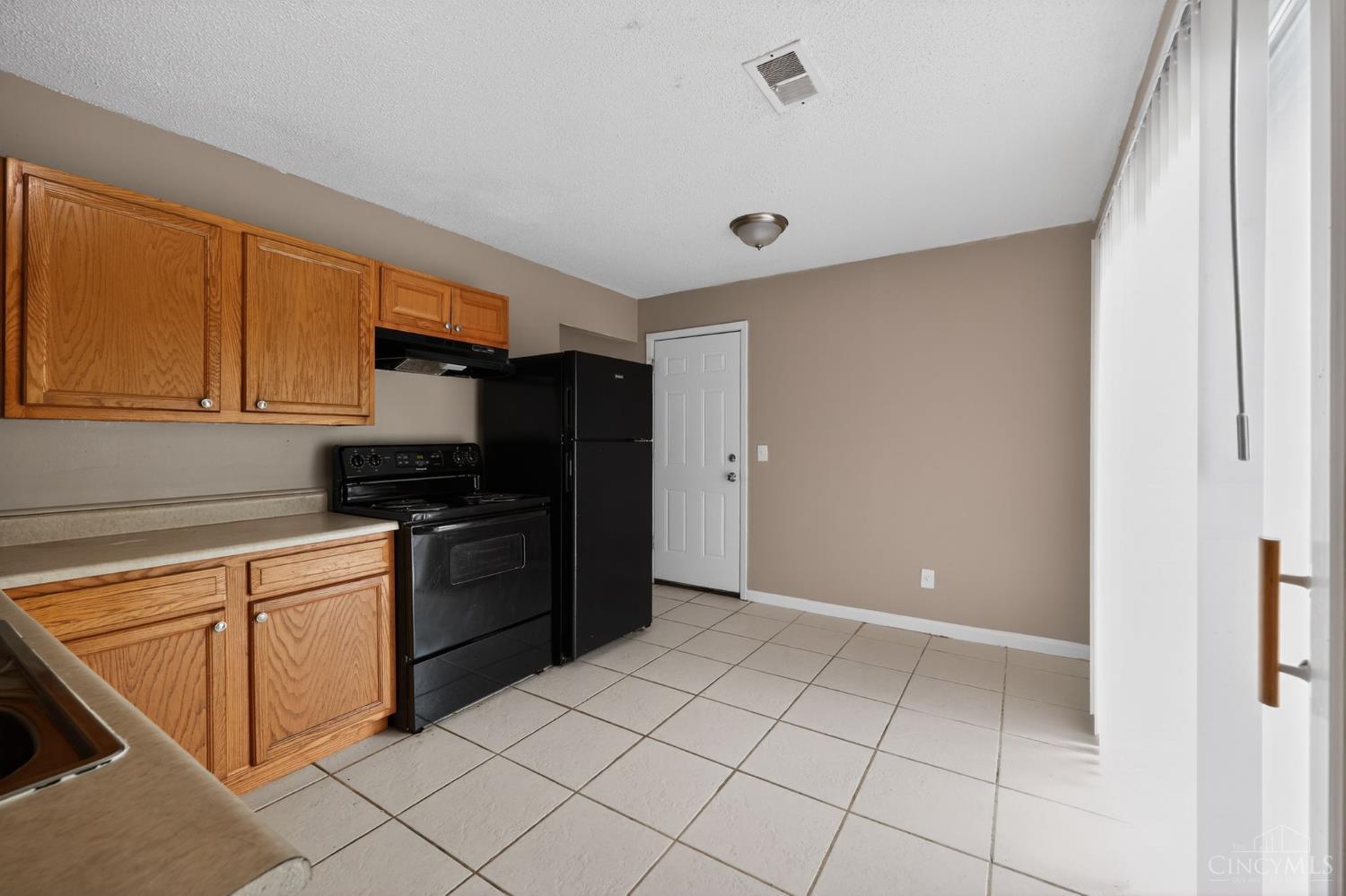 1331 Meredith Drive, Springfield Twp., OH, 45231 — photo 13