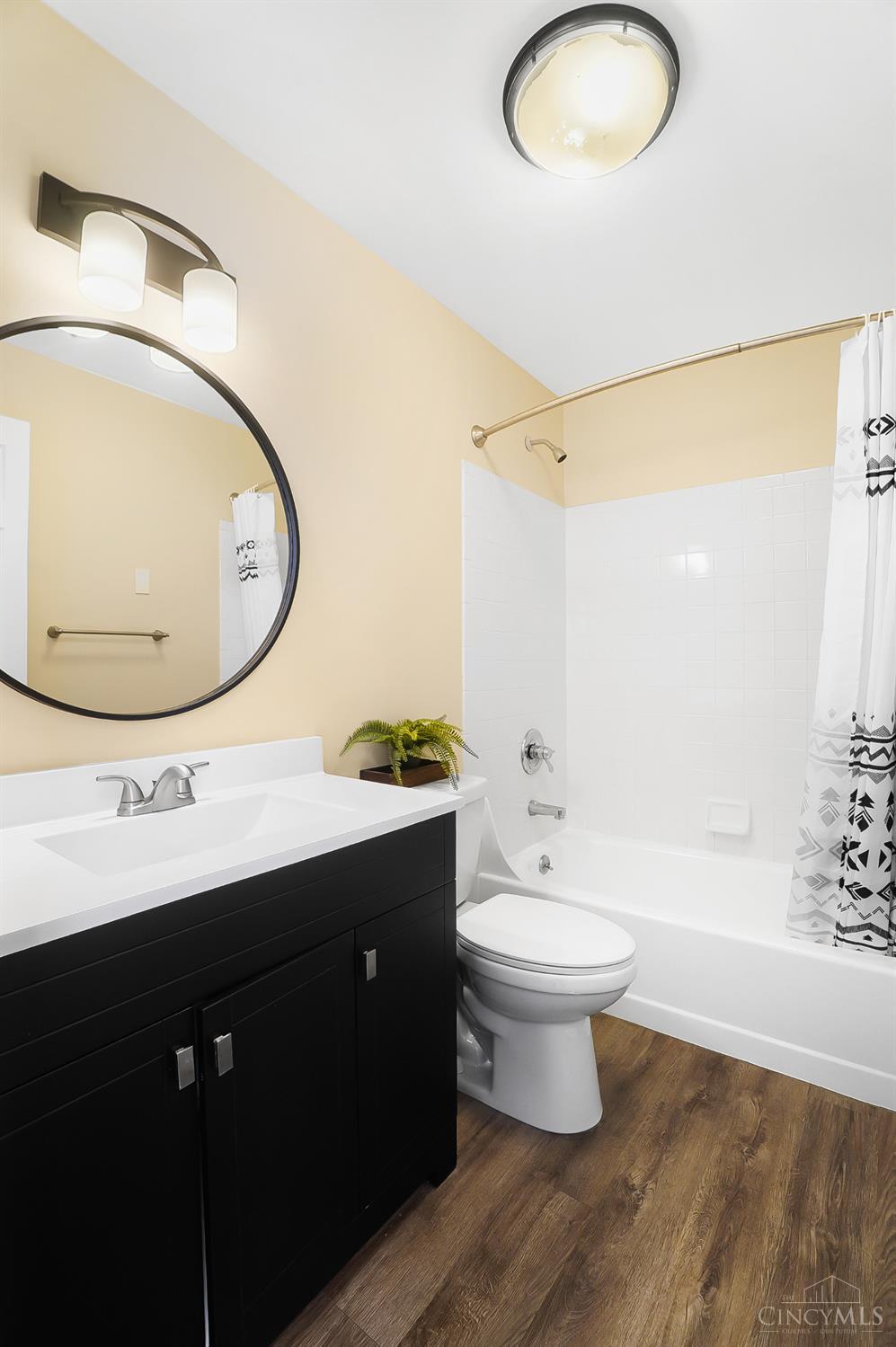 422 Clark Street, Cincinnati, OH, 45203 — photo 31