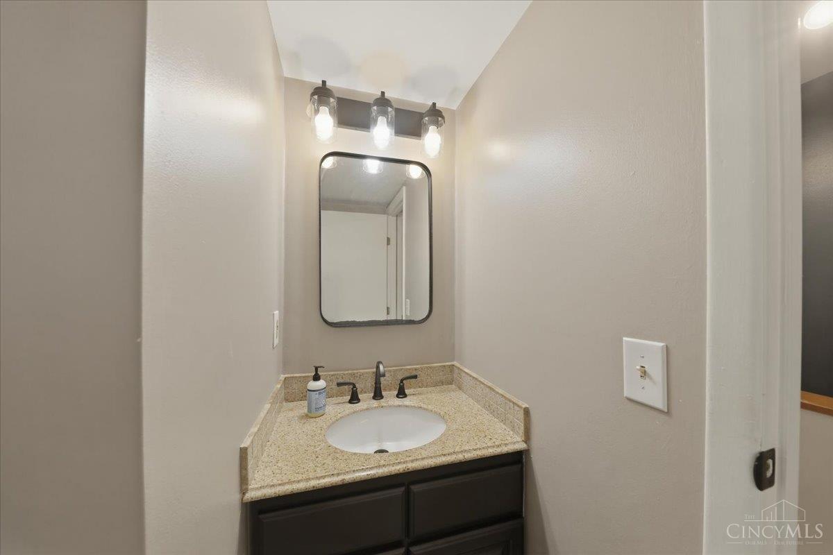 2138 Ohio Avenue, Cincinnati, OH, 45219 — photo 42
