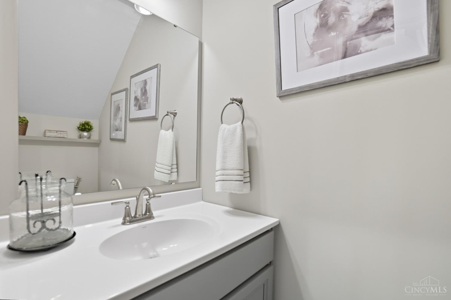1524 Summerview Lane, Miami Twp, OH, 45150 — photo 10