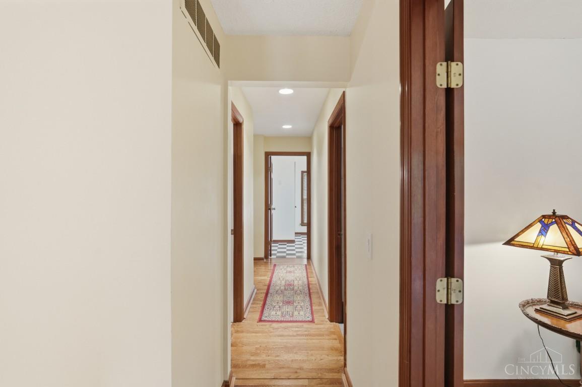 6046 Gaines Road, Green Twp, OH, 45247 — photo 29