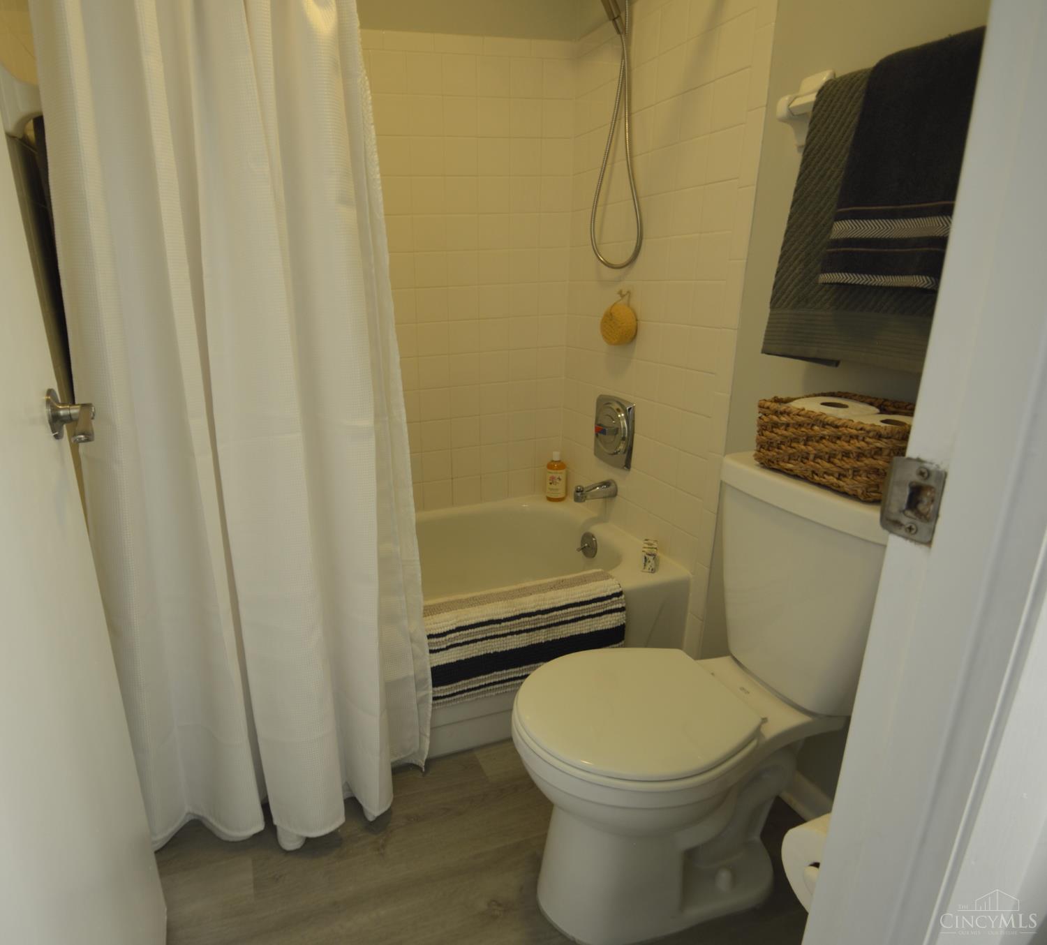 3004 Glenmore Avenue #104, Cincinnati, OH, 45238 — photo 15