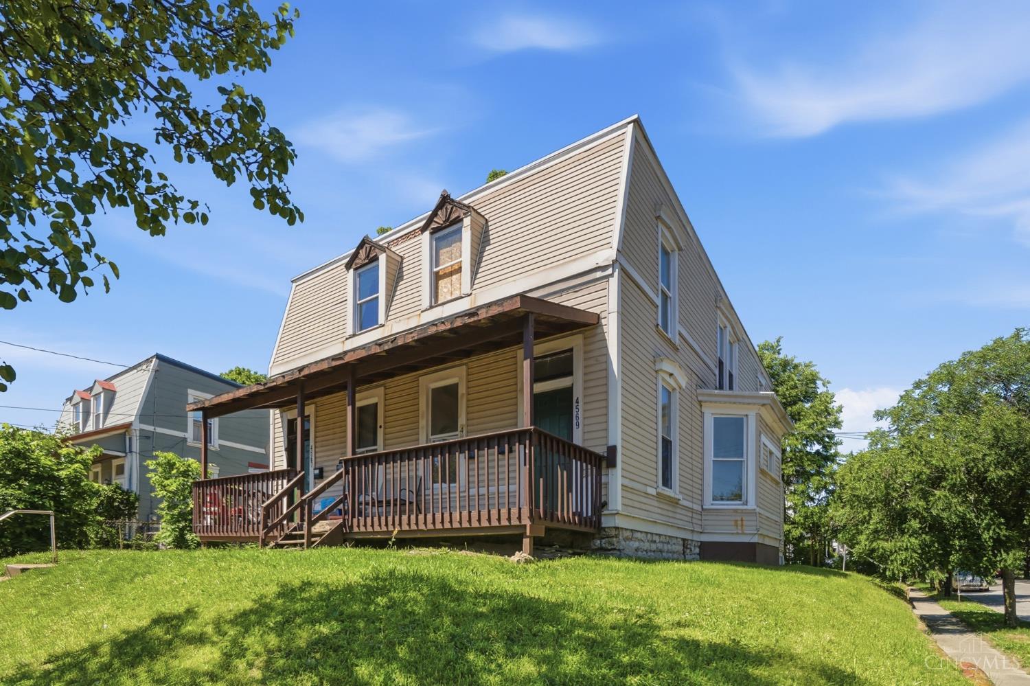 4569 Edgewood Avenue, Cincinnati, OH, 45232 — photo 2