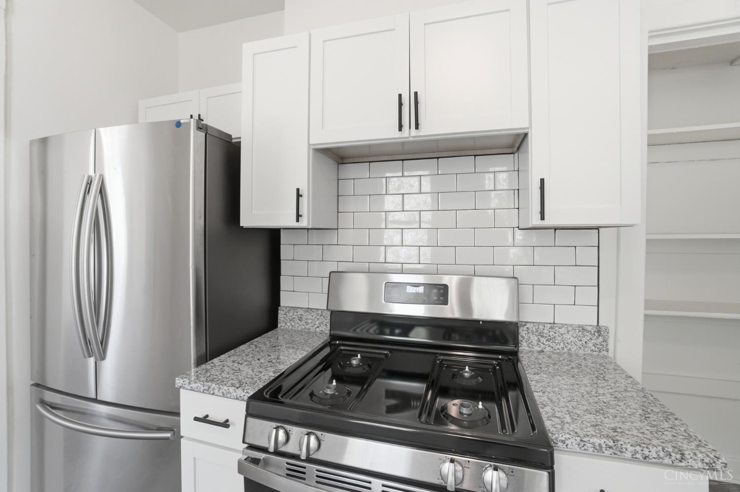 4569 Edgewood Avenue, Cincinnati, OH, 45232 — photo 6
