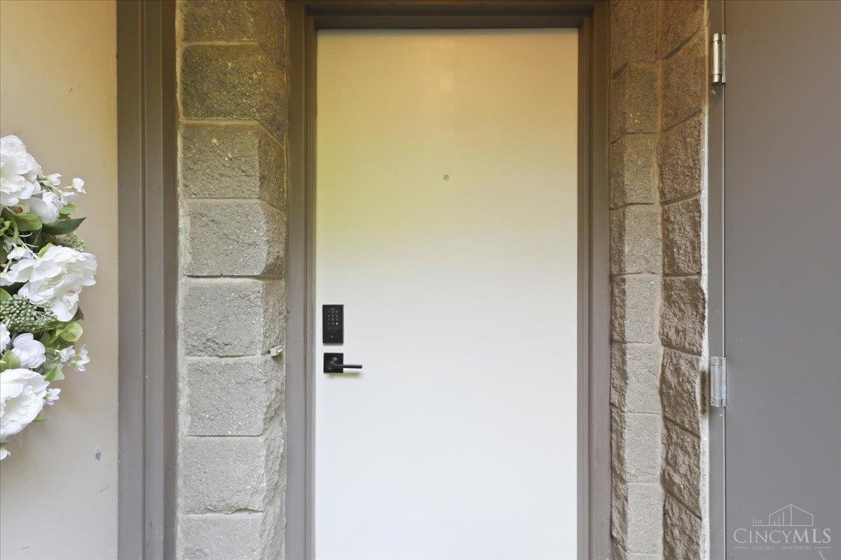 2138 Ohio Avenue, Cincinnati, OH, 45219 — photo 44