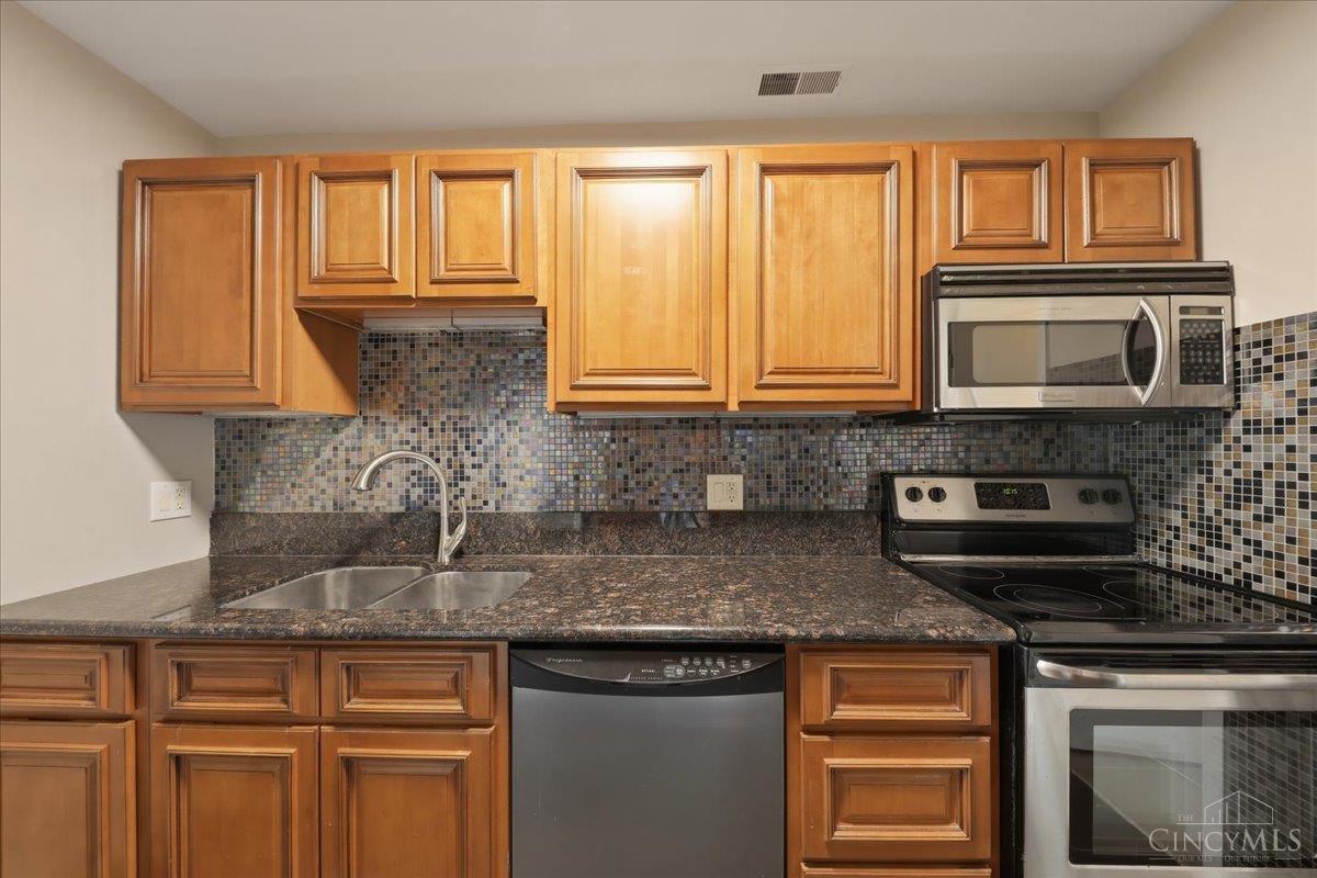 2138 Ohio Avenue, Cincinnati, OH, 45219 — photo 16