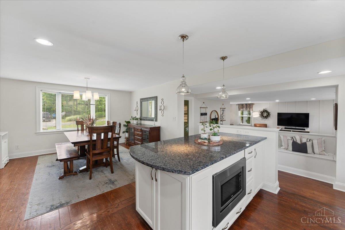 338 Compton Hills Drive, Wyoming, OH, 45215 — photo 13
