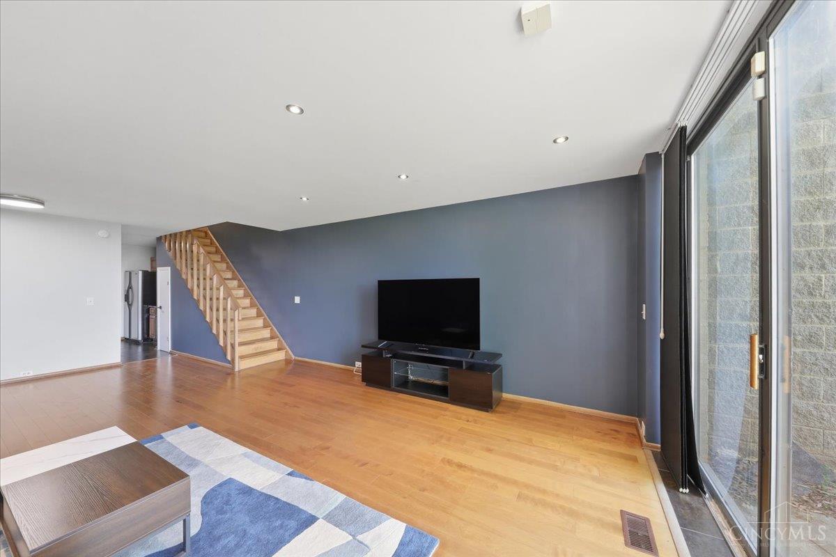 2138 Ohio Avenue, Cincinnati, OH, 45219 — photo 12