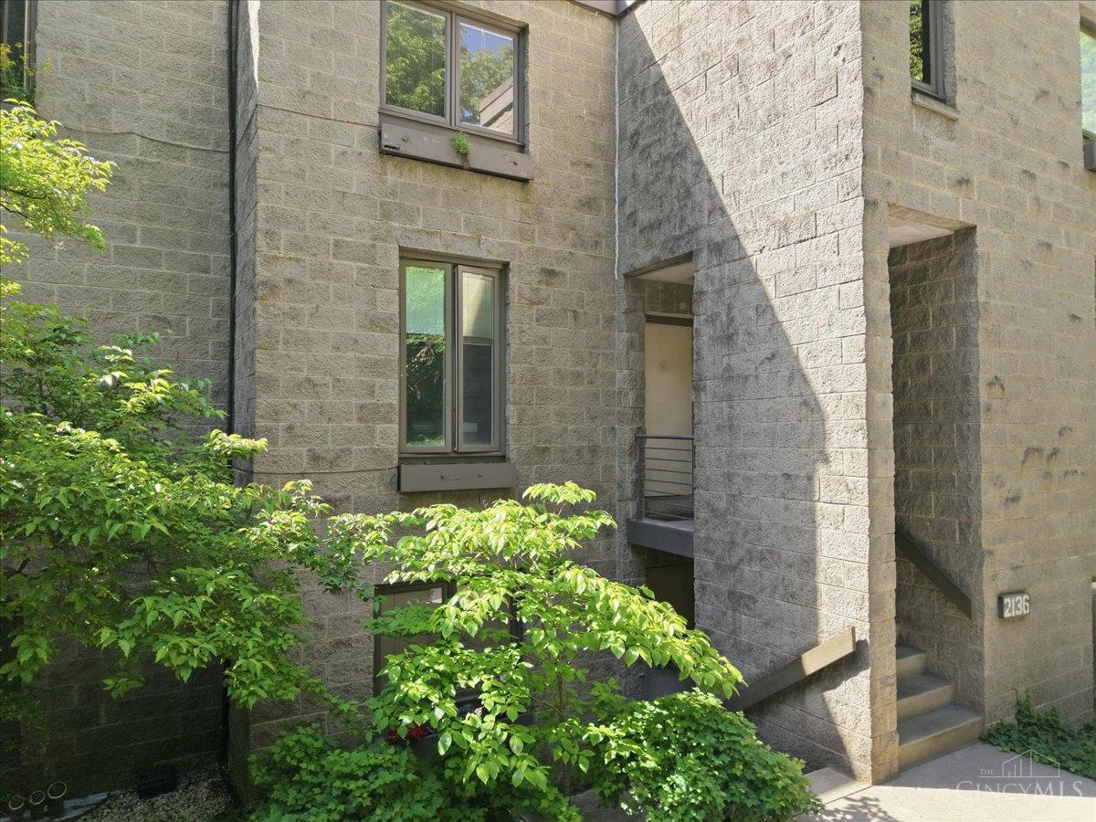 2138 Ohio Avenue, Cincinnati, OH, 45219 — photo 37