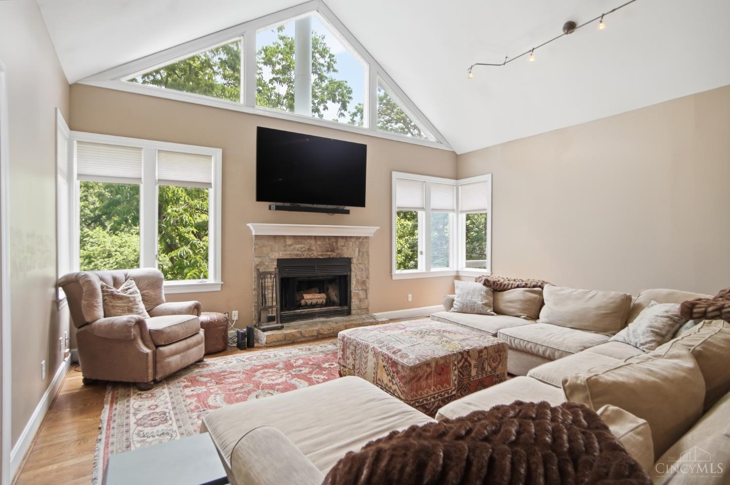 727 Miami Avenue, Terrace Park, OH, 45174 — photo 15