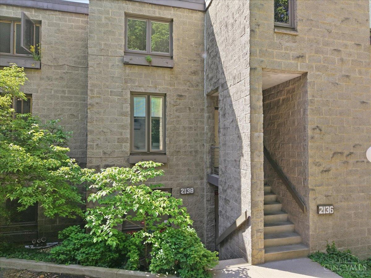 2138 Ohio Avenue, Cincinnati, OH, 45219 — photo 36