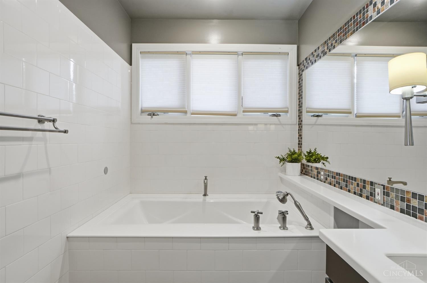 727 Miami Avenue, Terrace Park, OH, 45174 — photo 33