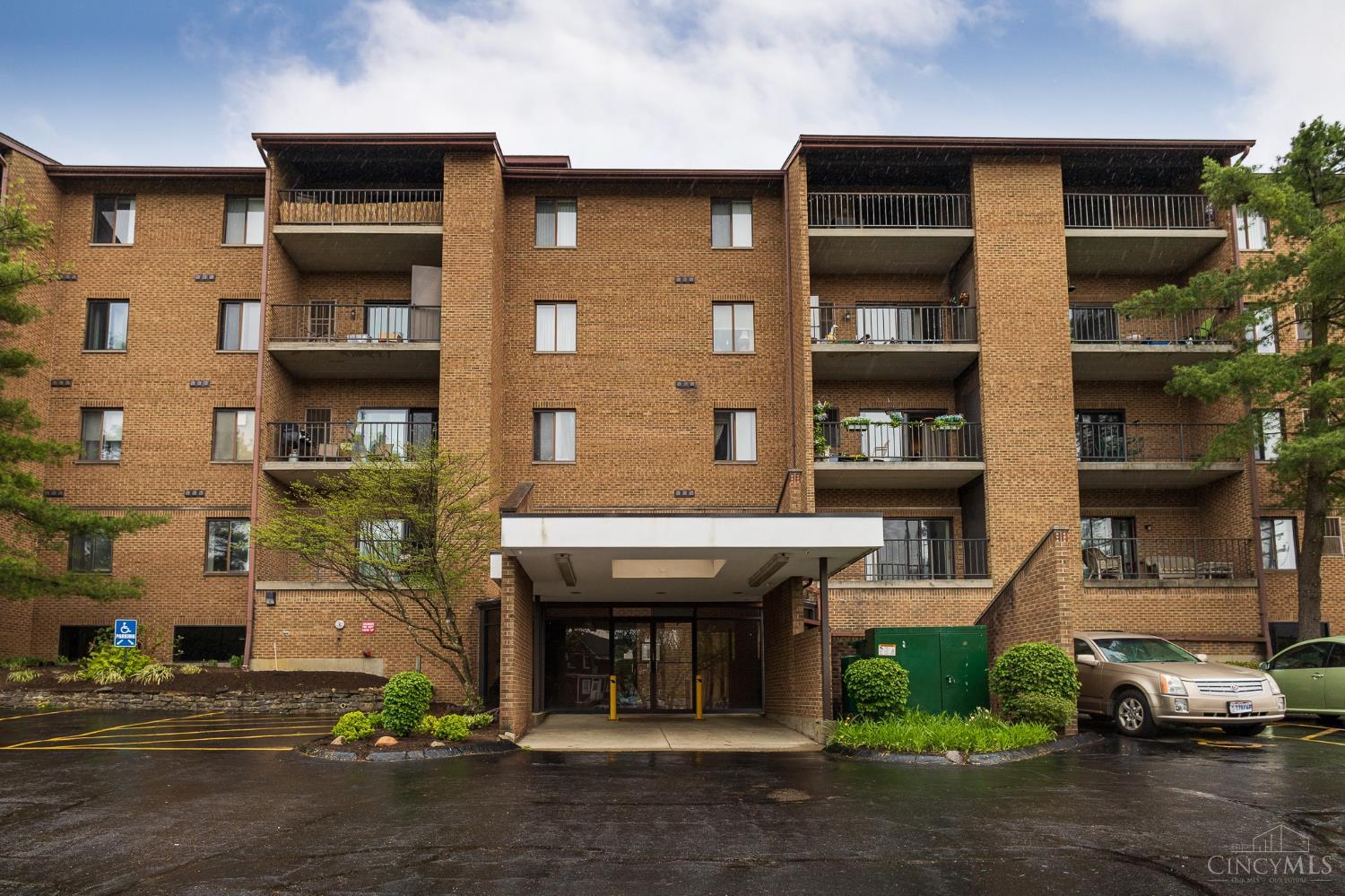3004 Glenmore Avenue #104, Cincinnati, OH, 45238